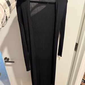 Modern Citizen Black Ribbed Knit Top